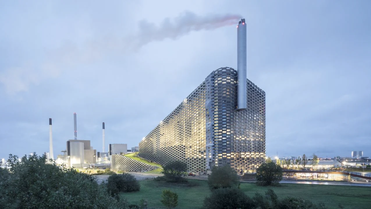 CopenHill exterior view 1